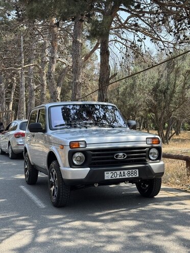 LADA (VAZ) Niva-7