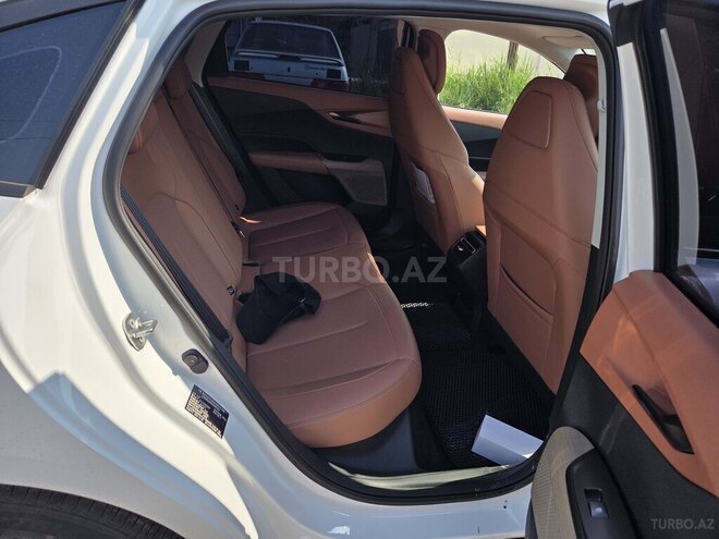 Changan Qiyuan A05 2024, 2,600 km - 1.5 л - Bakı