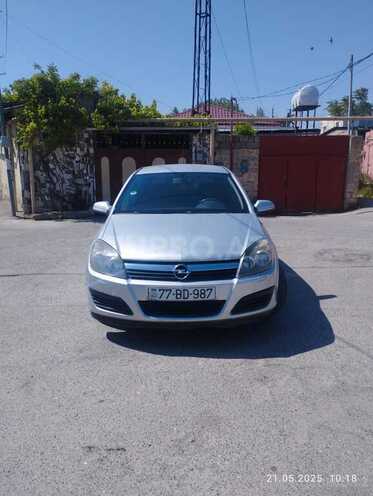 Opel Astra 2006, 256,000 km - 1.4 l - Bakı