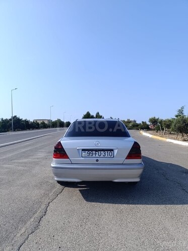 Mercedes C 180 1999, 390,000 km - 1.8 l - Bakı