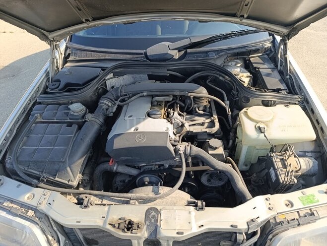 Mercedes C 180 1999, 390,000 km - 1.8 l - Bakı