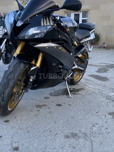 Yamaha YZF-R6-9
