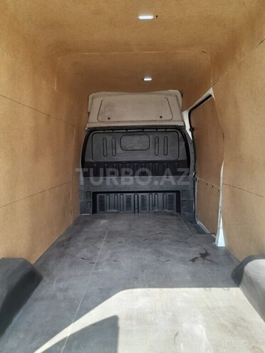 Ford Transit 2009, 214,270 km - 2.5 l - Quba