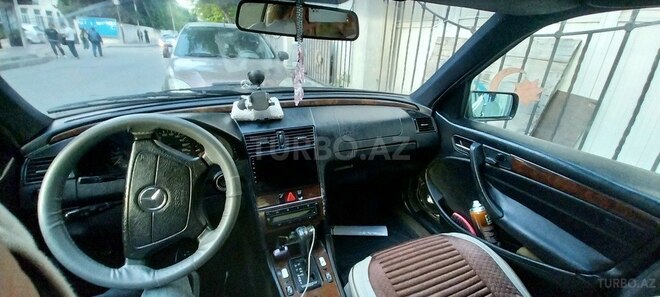 Mercedes C 230 1997, 297,352 km - 2.3 l - Bakı