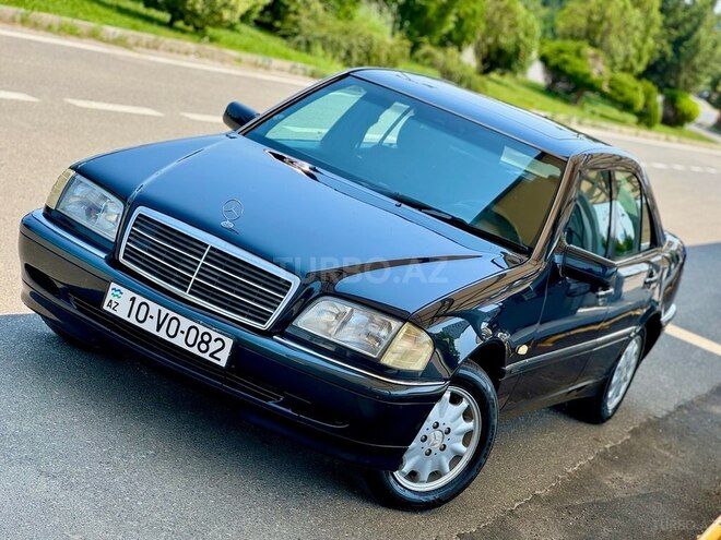 Mercedes C 240 1999, 319,000 km - 2.4 l - Bakı