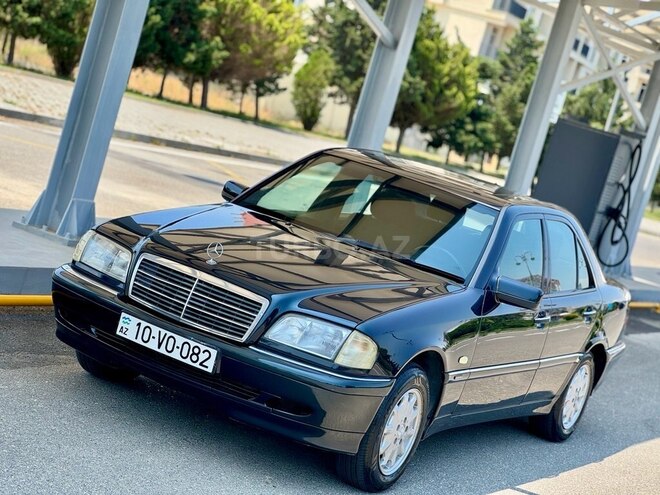 Mercedes C 240 1999, 319,000 km - 2.4 l - Bakı