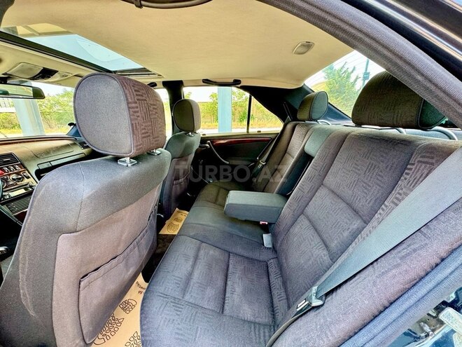 Mercedes C 240 1999, 319,000 km - 2.4 l - Bakı