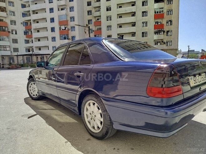 Mercedes C 180-13
