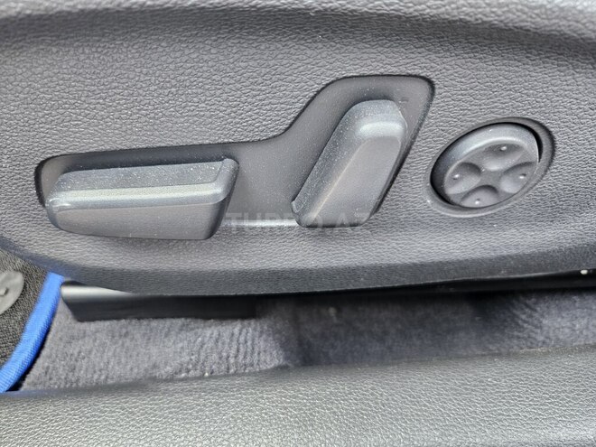 Hyundai Sonata-9