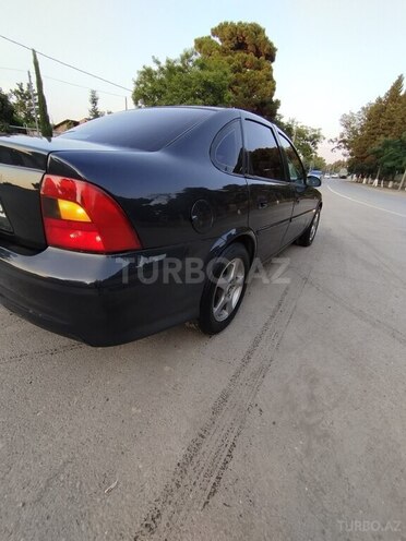 Opel Vectra 1997, 270,000 km - 2.0 l - Sumqayıt