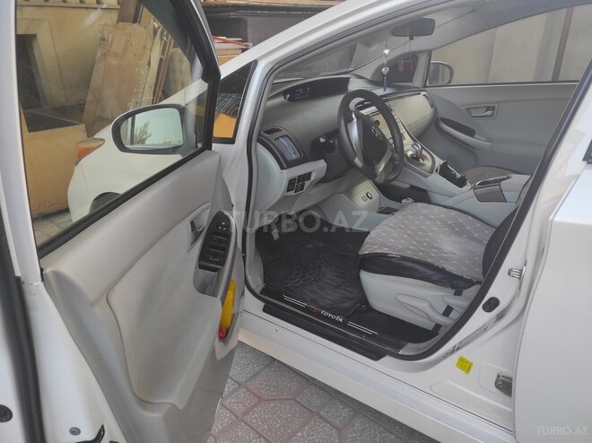 Toyota Prius 2013, 209,215 km - 1.8 l - Bakı