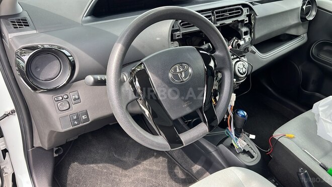 Toyota Aqua 2019, 72,031 km - 1.5 l - Bakı