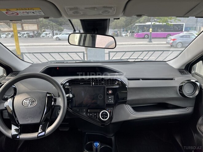 Toyota Aqua 2019, 72,031 km - 1.5 l - Bakı