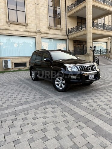 Toyota Land Cruiser Prado-3