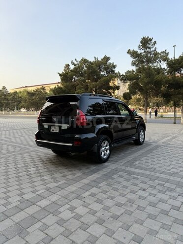 Toyota Land Cruiser Prado-5