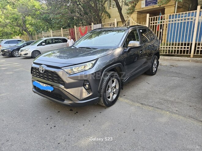 Toyota RAV4 2022, 28,000 km - 2.0 l - Bakı
