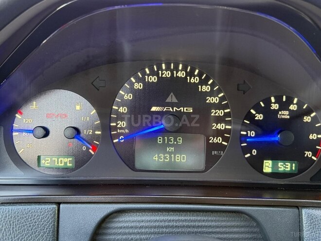 Mercedes E 320 2000, 434,000 km - 3.2 l - Yevlax