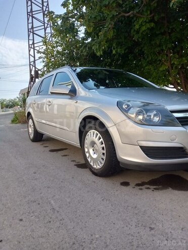 Opel Astra 2006, 230,000 km - 1.3 l - Şəmkir