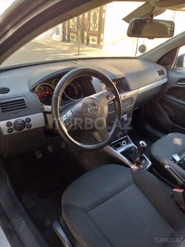 Opel Astra 2006, 230,000 km - 1.3 l - Şəmkir