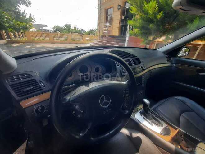 Mercedes E 320 2002, 380,000 km - 3.2 l - Xaçmaz