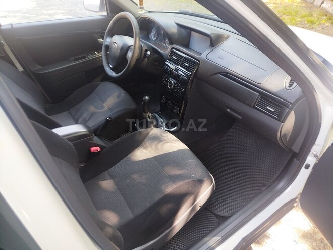 LADA (VAZ) Priora 2015, 100,000 km - 1.6 l - Qax