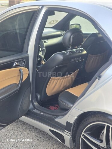 Mercedes C 240 2002, 157,500 km - 2.6 l - Bakı