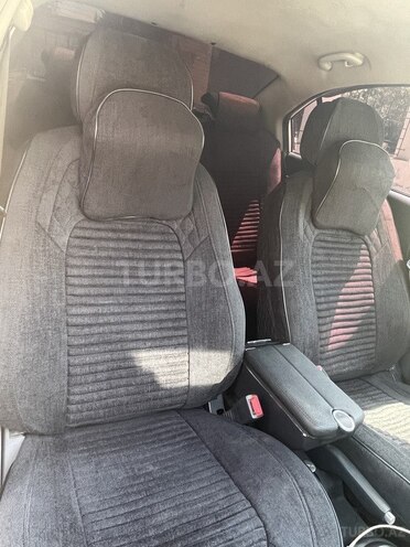 Hyundai Accent 2010, 180,000 km - 1.4 l - Bakı
