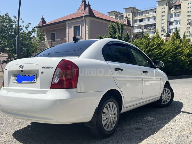 Hyundai Accent 2010, 180,000 km - 1.4 l - Bakı