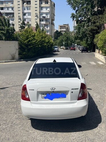 Hyundai Accent 2010, 180,000 km - 1.4 l - Bakı