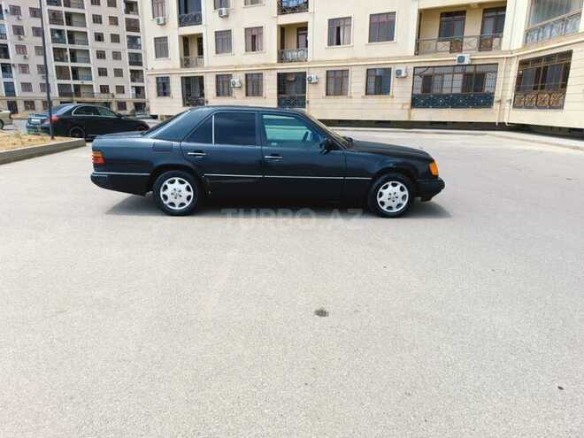 Mercedes E 220 1993, 350,000 km - 2.2 л - Bakı
