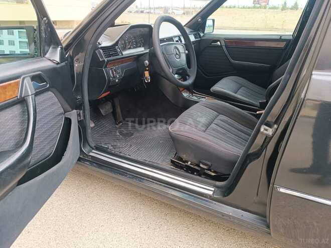 Mercedes E 220 1993, 350,000 km - 2.2 л - Bakı