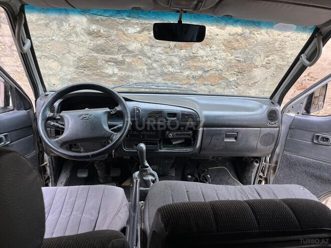 Hyundai H 100 1997, 890,680 km - 2.4 l - Bakı