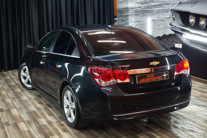 Chevrolet Cruze 2015, 270,000 km - 1.4 l - Sumqayıt