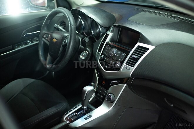 Chevrolet Cruze 2015, 270,000 km - 1.4 l - Sumqayıt