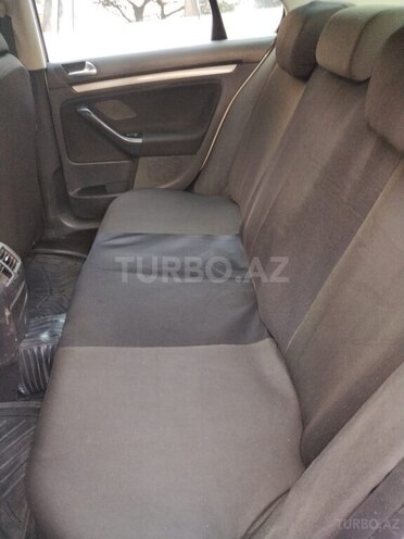 Volkswagen Jetta 2010, 272,000 km - 1.6 л - Bakı