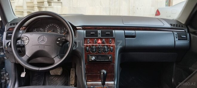 Mercedes E 220 d 1999, 412,000 km - 2.2 l - Bakı