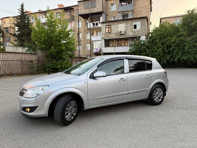 Opel Astra 2007, 224,000 km - 1.4 л - Sumqayıt