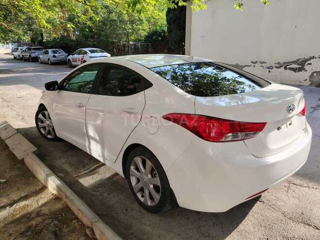 Hyundai Elantra 2013, 226,766 km - 1.8 l - Bakı