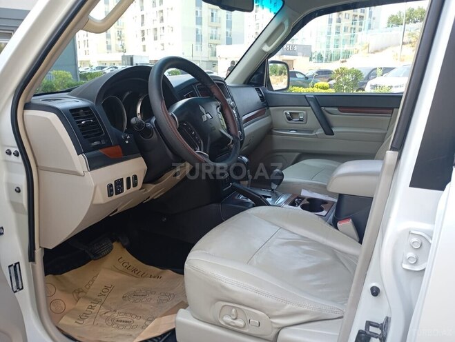 Mitsubishi Pajero 2007, 192,000 km - 3.0 l - Bakı