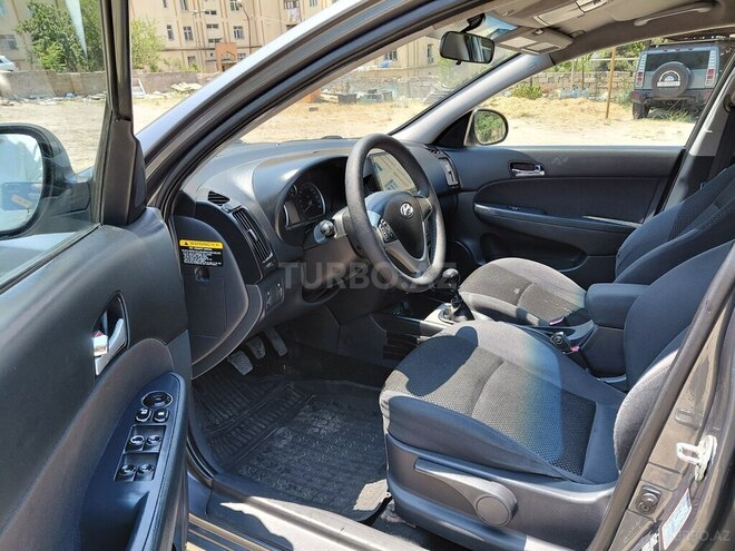 Hyundai i30 2009, 216,000 km - 1.6 l - Bakı