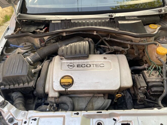 Opel Corsa 2002, 245,321 km - 1.4 l - Bakı