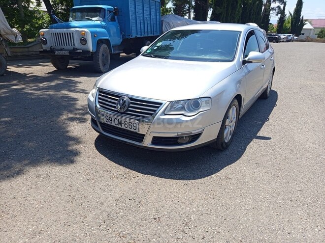Volkswagen Passat 2005, 321,243 km - 2.0 l - Bakı