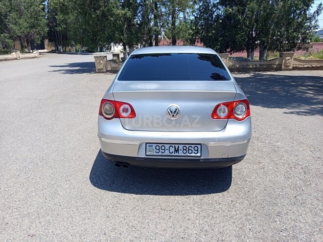 Volkswagen Passat 2005, 321,243 km - 2.0 l - Bakı