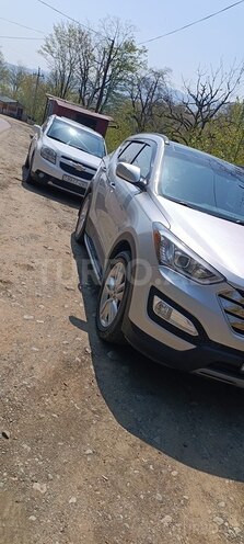 Hyundai Santa Fe 2014, 210,000 km - 2.0 l - Astara