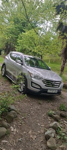Hyundai Santa Fe 2014, 210,000 km - 2.0 l - Astara
