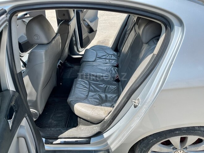 Volkswagen Passat 2006, 390,000 km - 2.0 l - Bakı