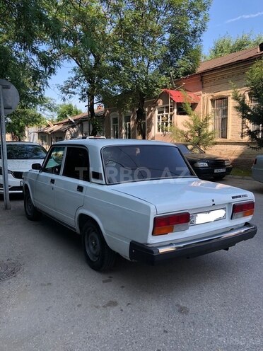 LADA (VAZ) 2107 2007, 95,000 km - 1.6 l - Quba