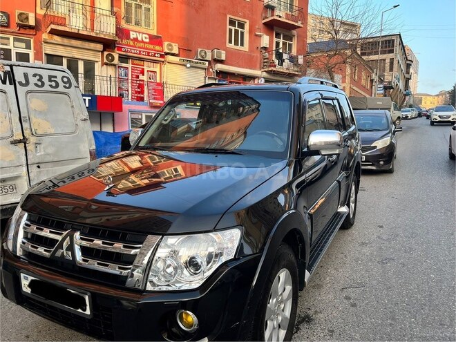 Mitsubishi Pajero 2012, 189,000 km - 3.5 л - Bakı