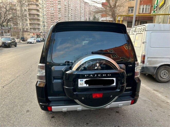 Mitsubishi Pajero 2012, 189,000 km - 3.5 л - Bakı