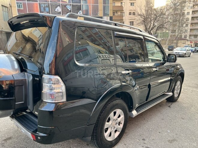 Mitsubishi Pajero 2012, 189,000 km - 3.5 л - Bakı